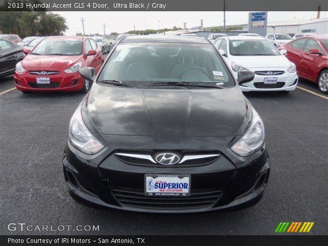 2013 Hyundai Accent GLS 4 Door in Ultra Black