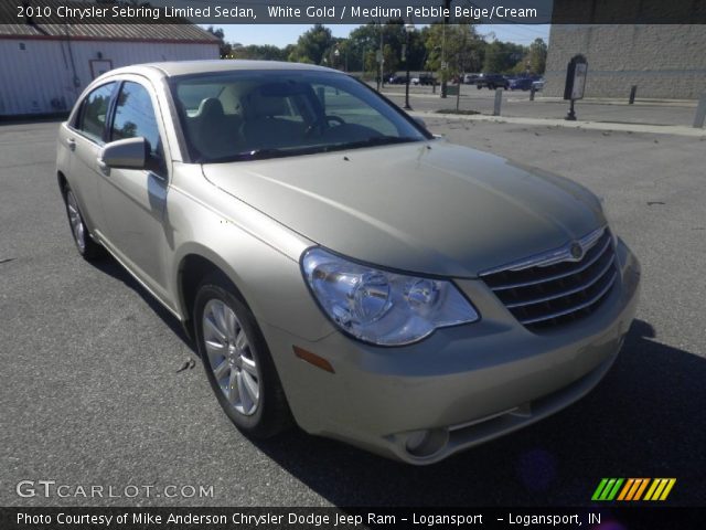 2010 Chrysler Sebring Limited Sedan in White Gold