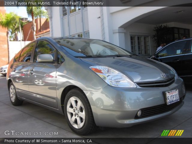 2004 Toyota Prius Hybrid in Tideland Pearl