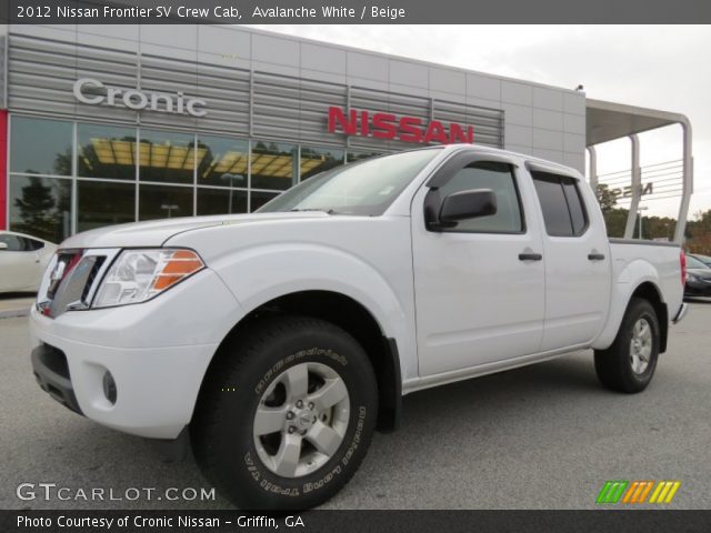 2012 Nissan Frontier SV Crew Cab in Avalanche White