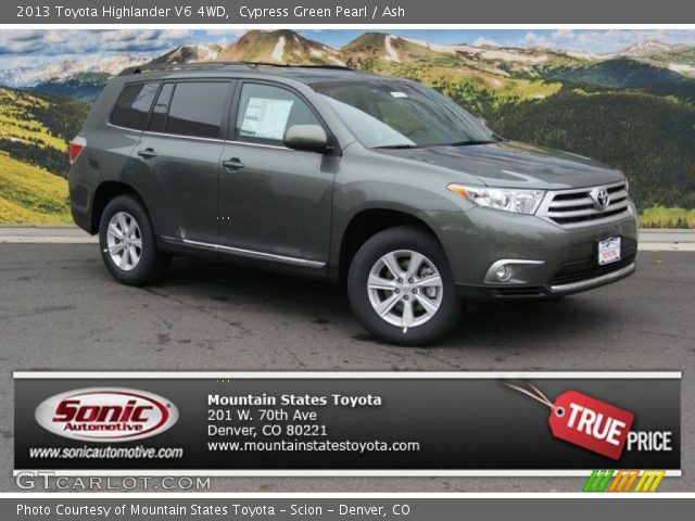 2013 Toyota Highlander V6 4WD in Cypress Green Pearl
