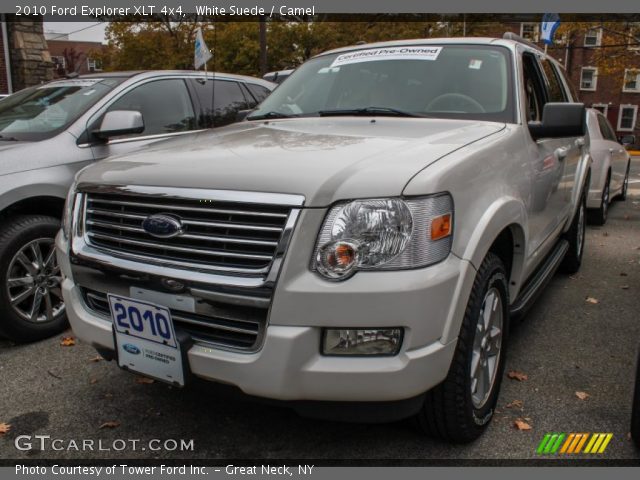 2010 Ford Explorer XLT 4x4 in White Suede