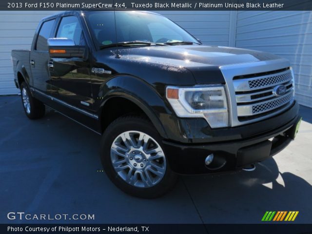 2013 Ford F150 Platinum SuperCrew 4x4 in Tuxedo Black Metallic