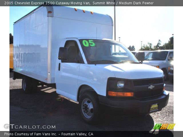 2005 Chevrolet Express 3500 Cutaway Moving Van in Summit White