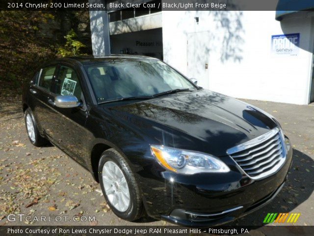 2014 Chrysler 200 Limited Sedan in Black Clear Coat