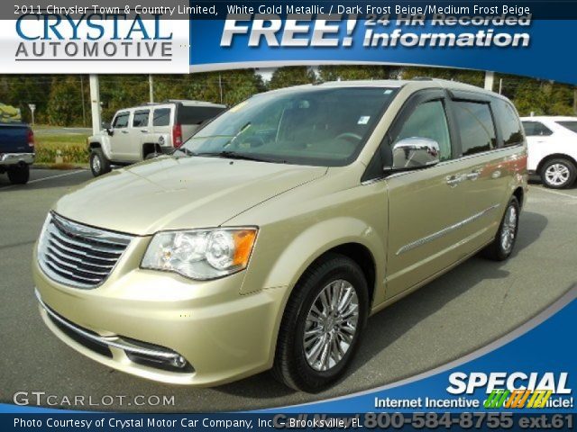 2011 Chrysler Town & Country Limited in White Gold Metallic