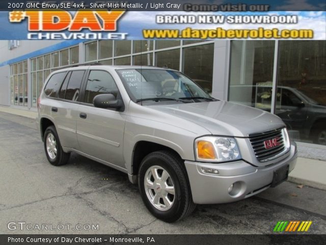 2007 GMC Envoy SLE 4x4 in Silver Mist Metallic