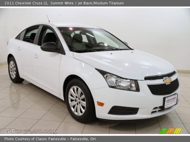 2011 Chevrolet Cruze LS in Summit White