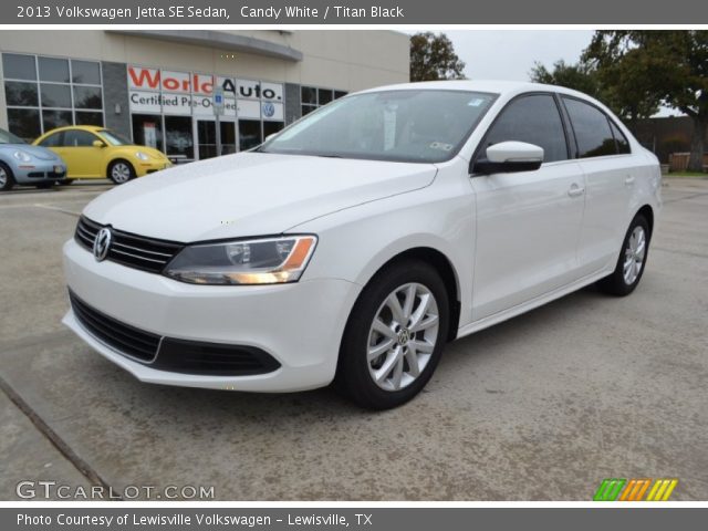 2013 Volkswagen Jetta SE Sedan in Candy White