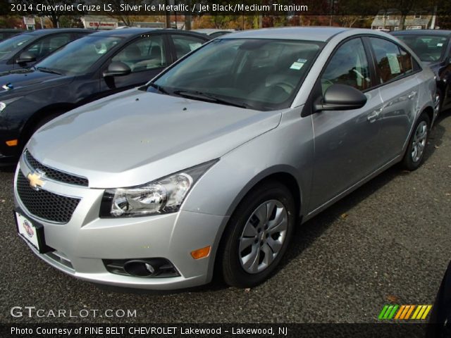 2014 Chevrolet Cruze LS in Silver Ice Metallic
