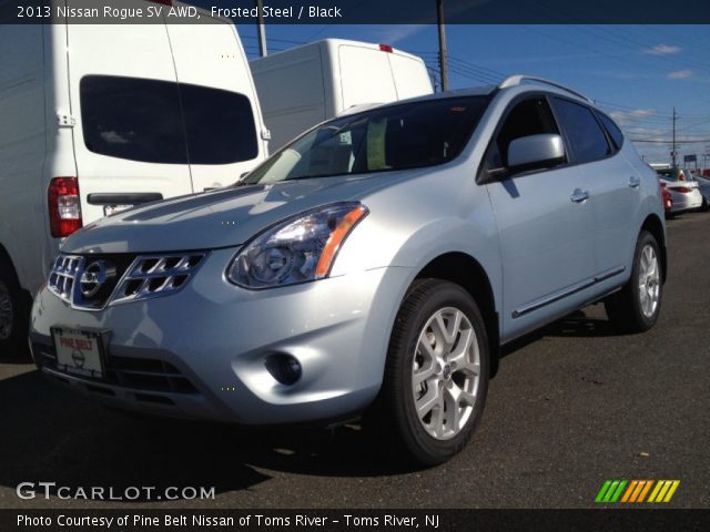 2013 Nissan Rogue SV AWD in Frosted Steel