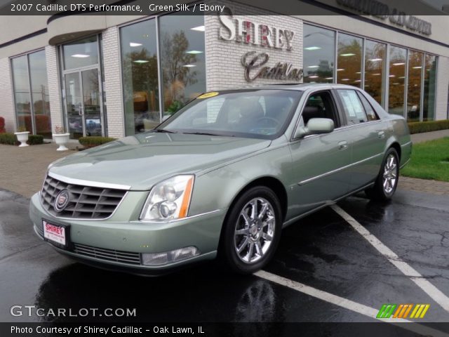 2007 Cadillac DTS Performance in Green Silk