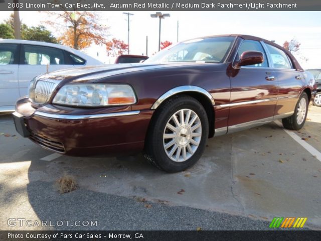 2003 Lincoln Town Car Executive in Autumn Red Metallic