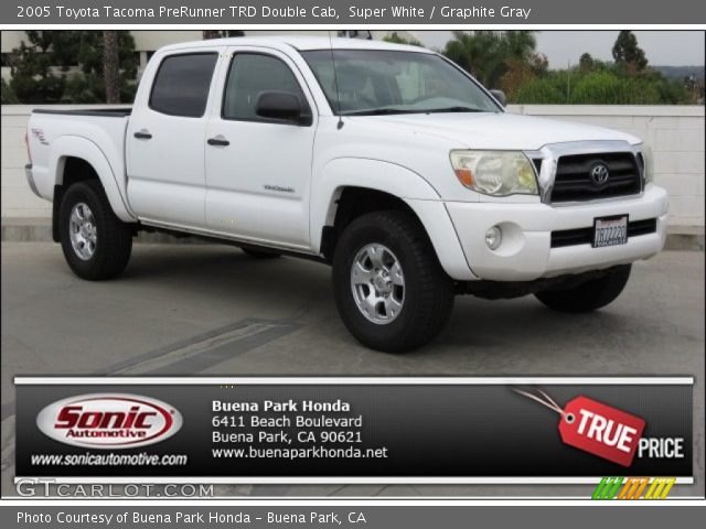 2005 Toyota Tacoma PreRunner TRD Double Cab in Super White