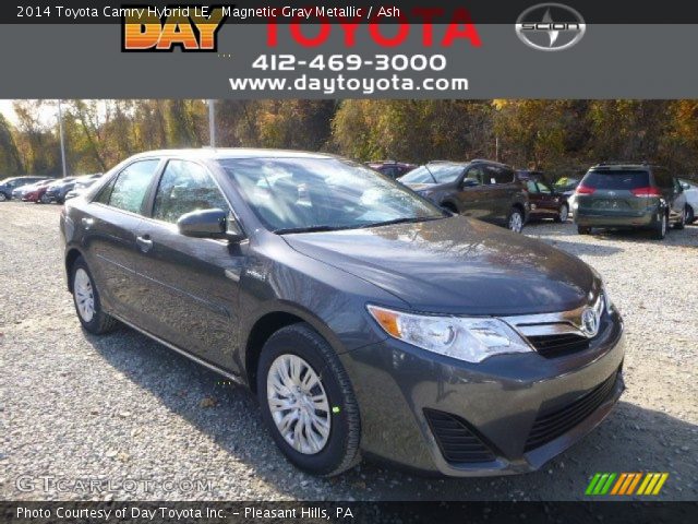 2014 Toyota Camry Hybrid LE in Magnetic Gray Metallic