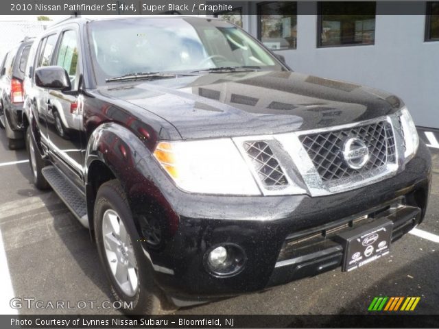 2010 Nissan Pathfinder SE 4x4 in Super Black