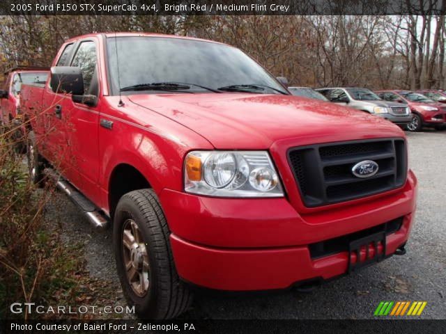 2005 Ford F150 STX SuperCab 4x4 in Bright Red