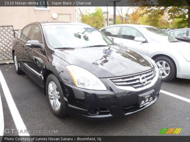 2010 Nissan Altima 2.5 S in Super Black