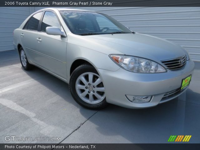 2006 Toyota Camry XLE in Phantom Gray Pearl