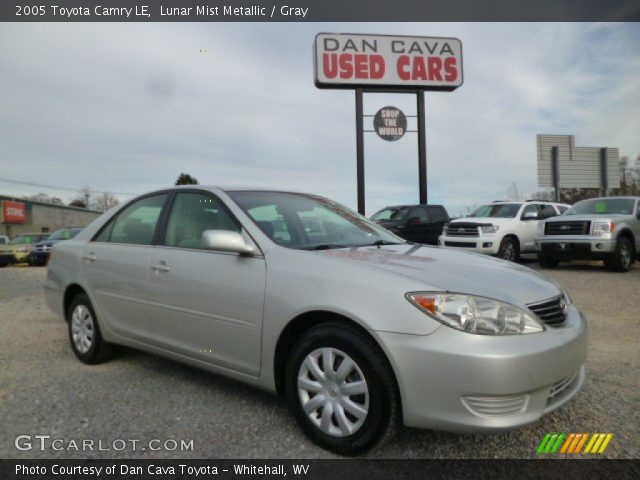 2005 Toyota Camry LE in Lunar Mist Metallic