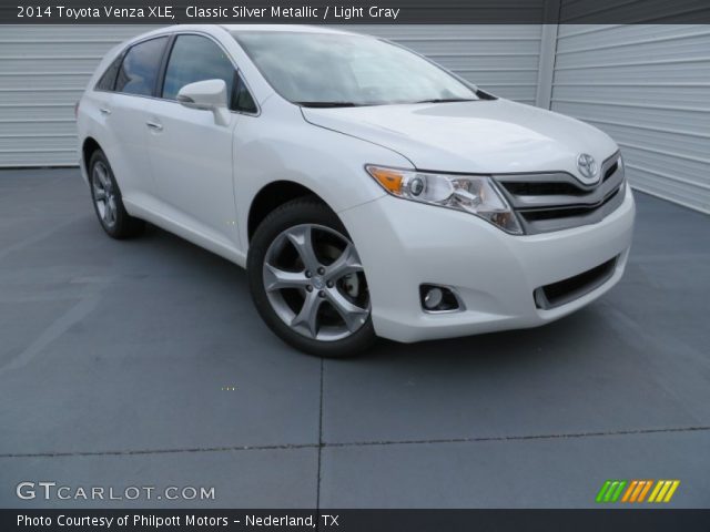 2014 Toyota Venza XLE in Classic Silver Metallic