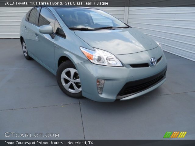 2013 Toyota Prius Three Hybrid in Sea Glass Pearl