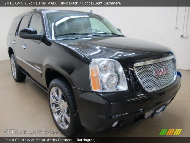 2011 GMC Yukon Denali AWD in Onyx Black
