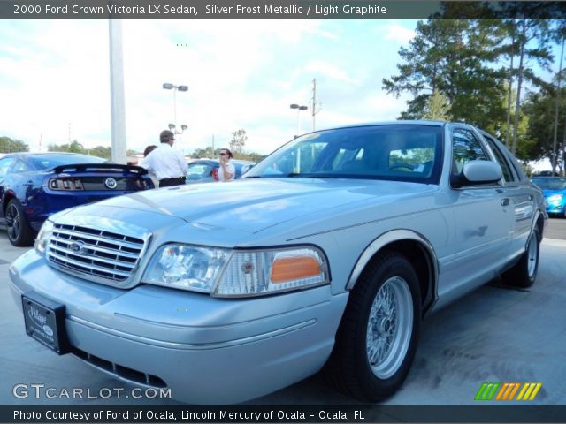 2000 Ford Crown Victoria LX Sedan in Silver Frost Metallic