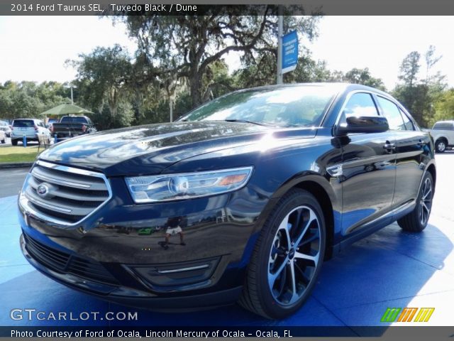 2014 Ford Taurus SEL in Tuxedo Black