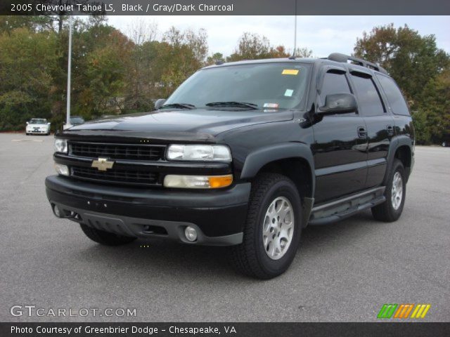 2005 Chevrolet Tahoe LS in Black
