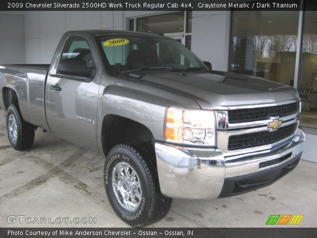 2009 Chevrolet Silverado 2500HD Work Truck Regular Cab 4x4 in Graystone Metallic