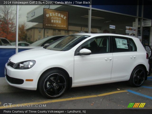 2014 Volkswagen Golf 2.5L 4 Door in Candy White