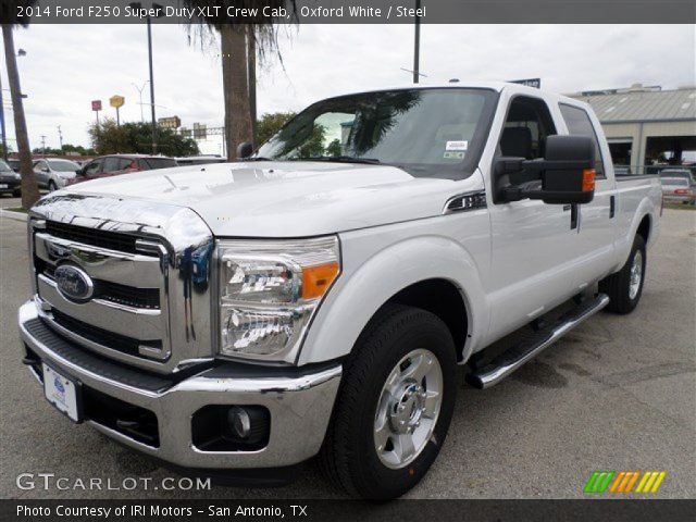 2014 Ford F250 Super Duty XLT Crew Cab in Oxford White