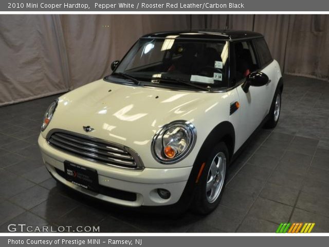 2010 Mini Cooper Hardtop in Pepper White