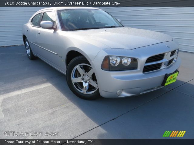 2010 Dodge Charger SXT in Bright Silver Metallic