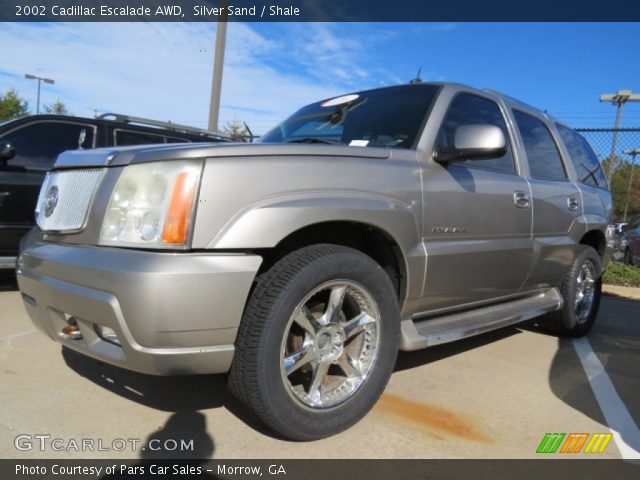 2002 Cadillac Escalade AWD in Silver Sand