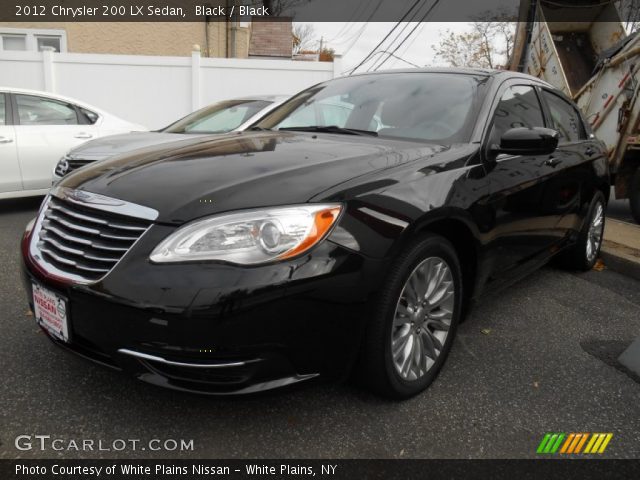 2012 Chrysler 200 LX Sedan in Black