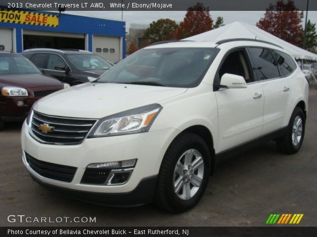 2013 Chevrolet Traverse LT AWD in White