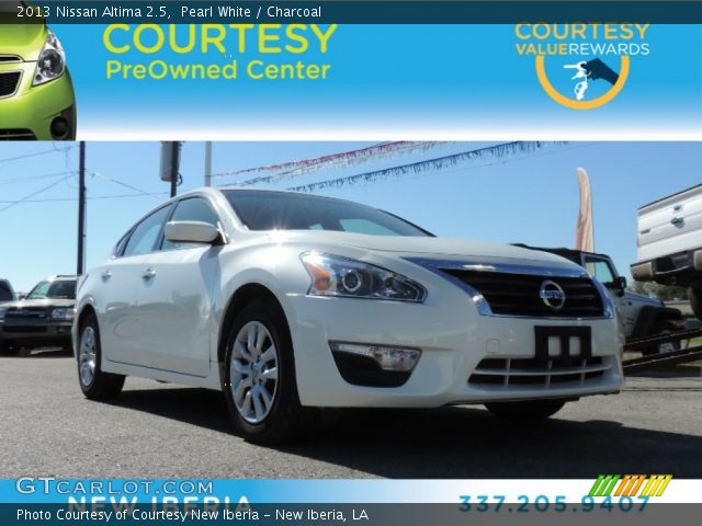 2013 Nissan Altima 2.5 in Pearl White