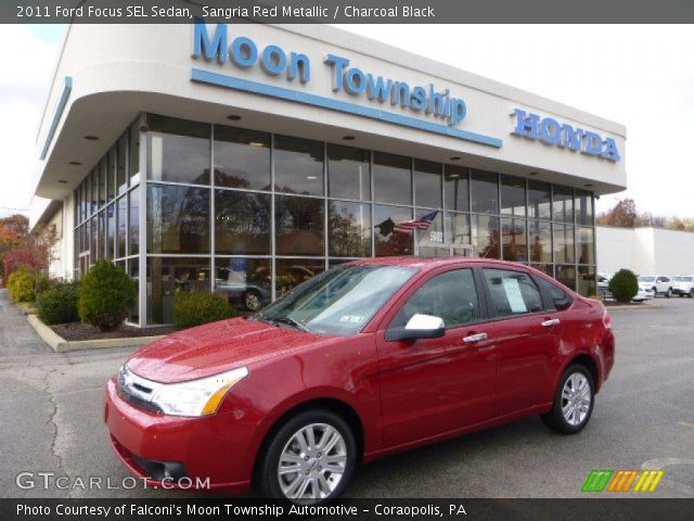 2011 Ford Focus SEL Sedan in Sangria Red Metallic