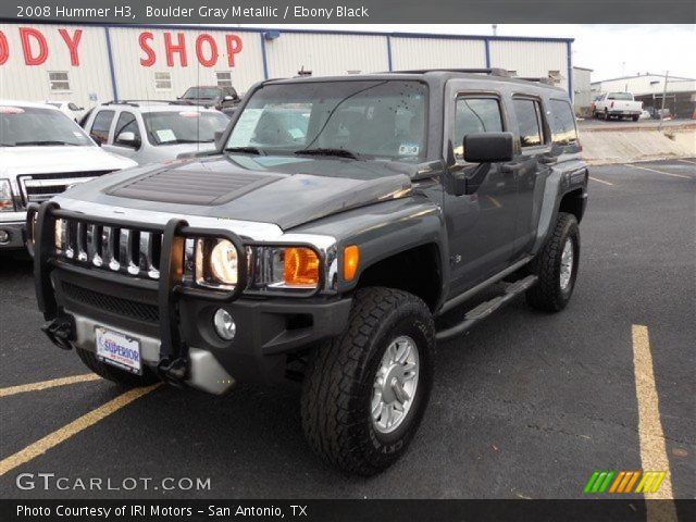 2008 Hummer H3  in Boulder Gray Metallic