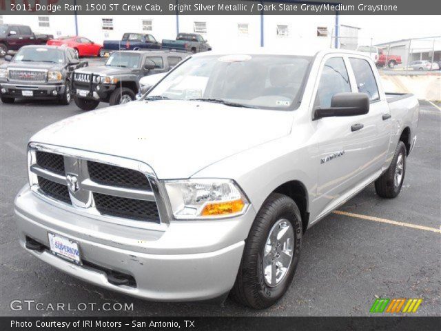 2011 Dodge Ram 1500 ST Crew Cab in Bright Silver Metallic