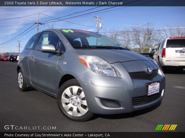 2009 Toyota Yaris 3 Door Liftback in Meteorite Metallic