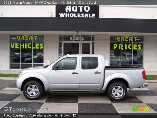 2013 Nissan Frontier SV V6 Crew Cab 4x4 in Brilliant Silver