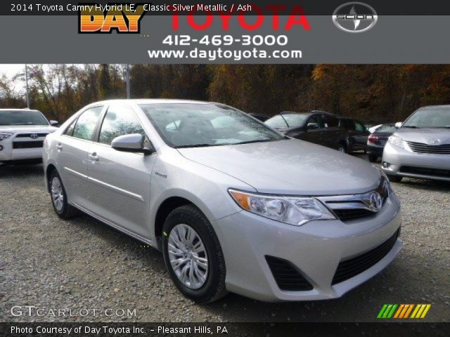 2014 Toyota Camry Hybrid LE in Classic Silver Metallic