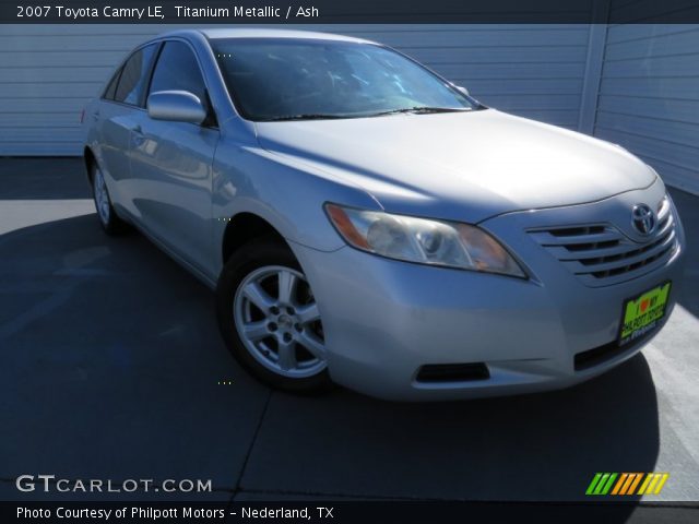 2007 Toyota Camry LE in Titanium Metallic
