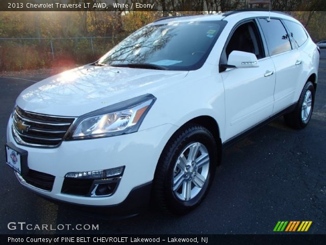 2013 Chevrolet Traverse LT AWD in White