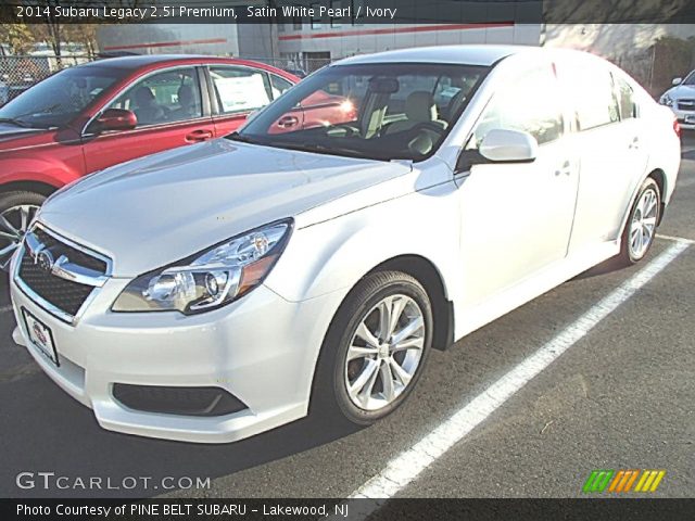 2014 Subaru Legacy 2.5i Premium in Satin White Pearl