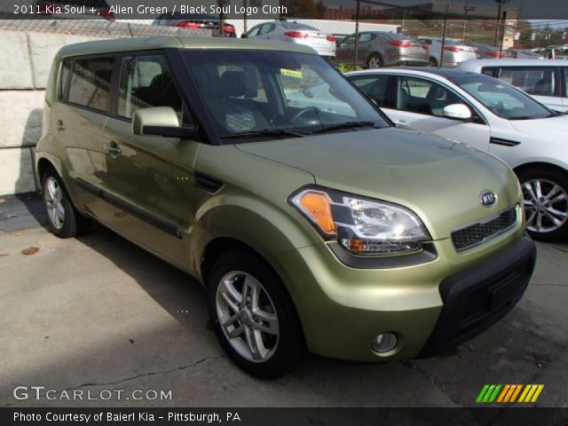 2011 Kia Soul + in Alien Green