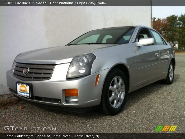 2005 Cadillac CTS Sedan in Light Platinum